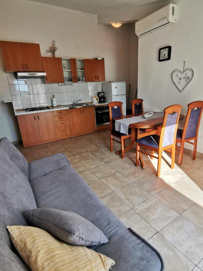 מורטר Apartment Hramina מראה חיצוני תמונה