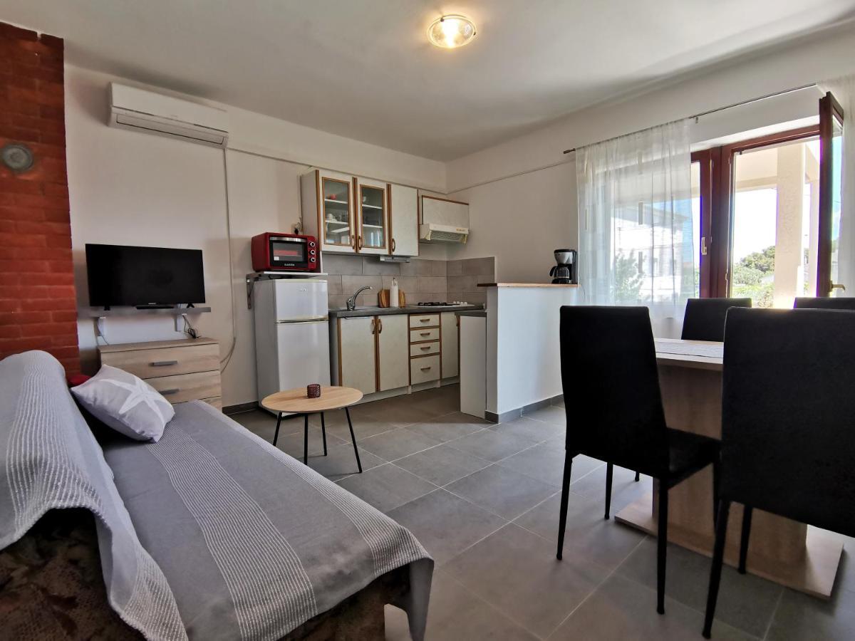 מורטר Apartment Hramina מראה חיצוני תמונה