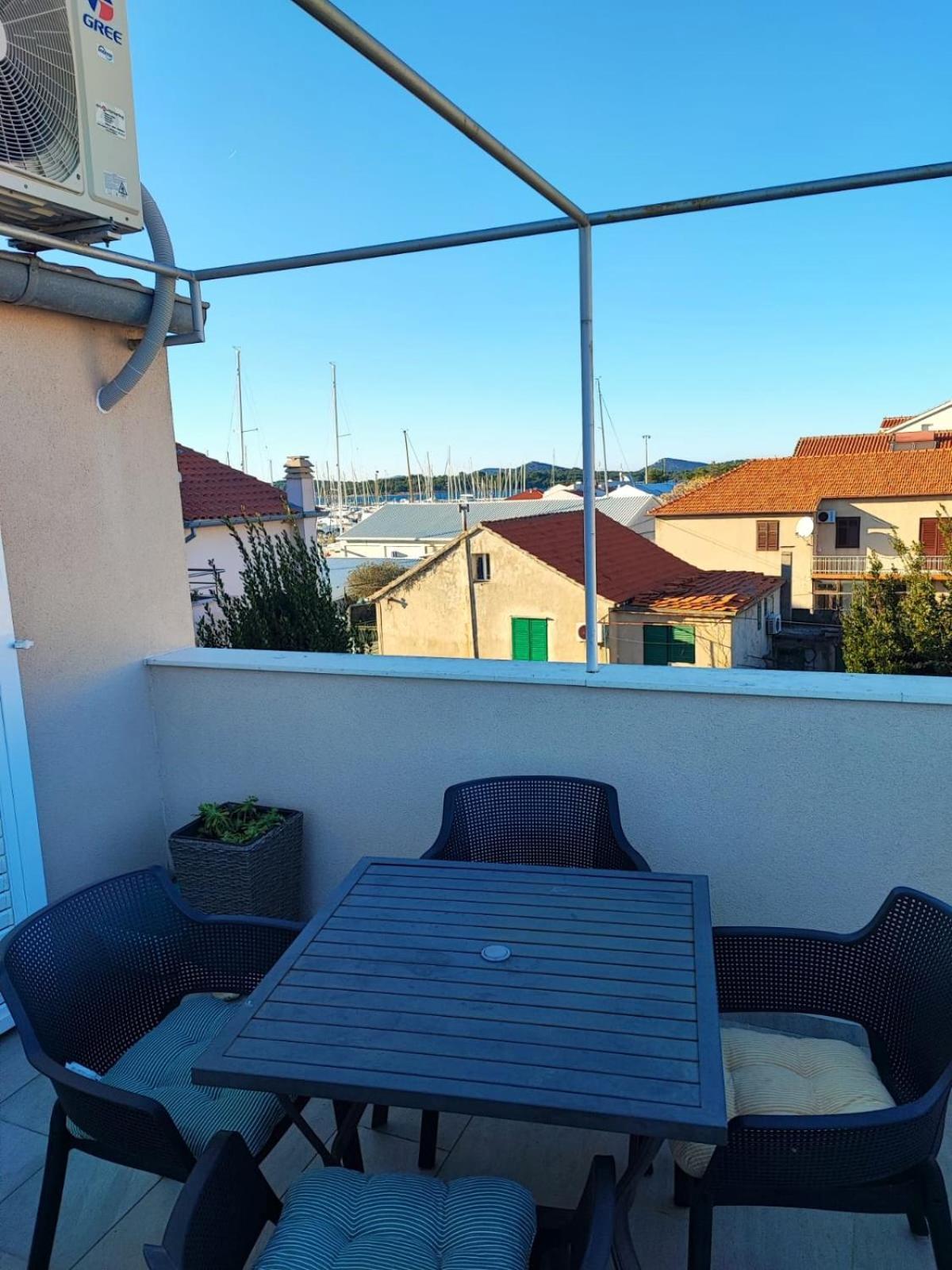 מורטר Apartment Hramina מראה חיצוני תמונה